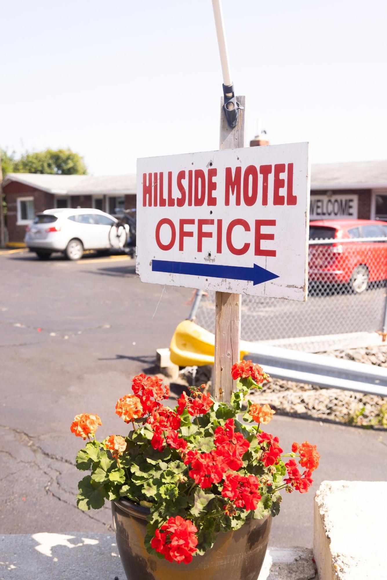 Hillside Motel Сент-Джон Екстер'єр фото