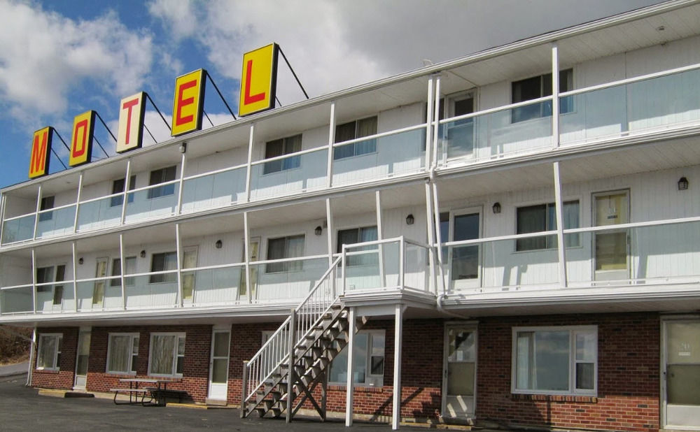 Hillside Motel Сент-Джон Екстер'єр фото